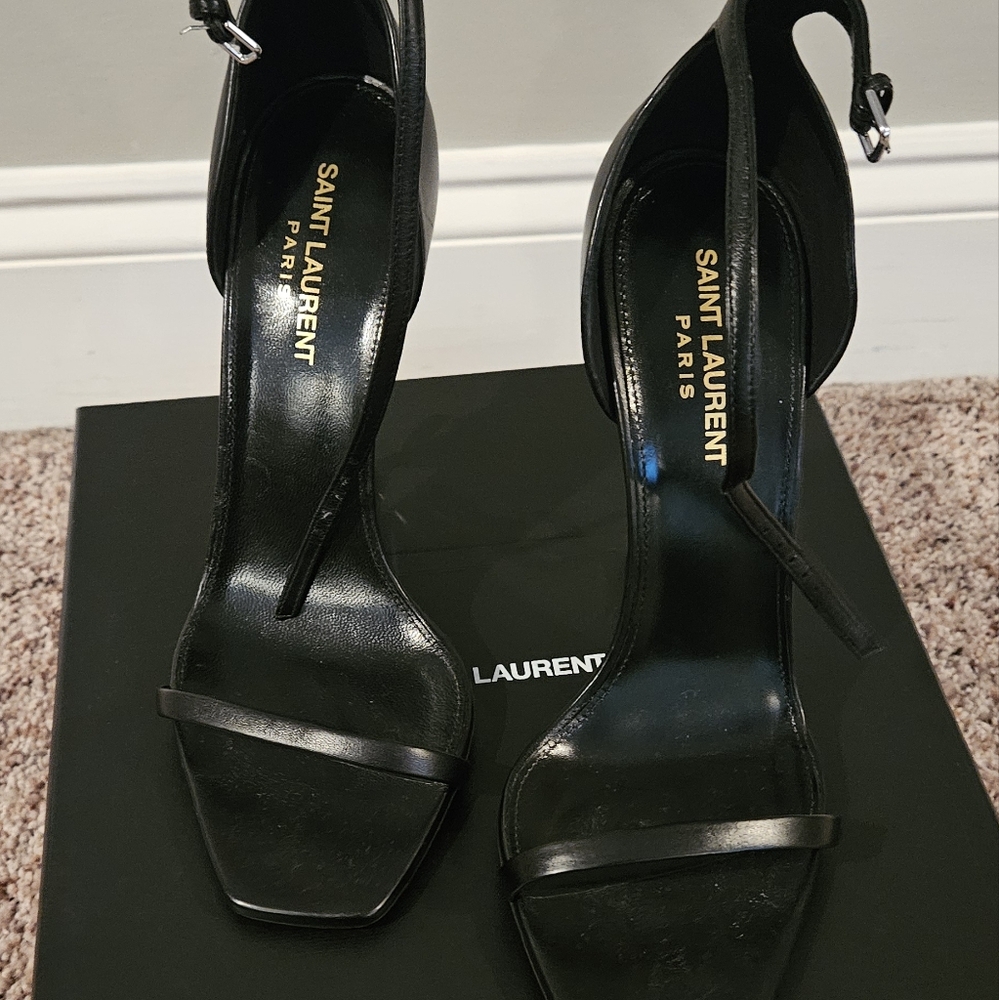 Saint Laurent Nero